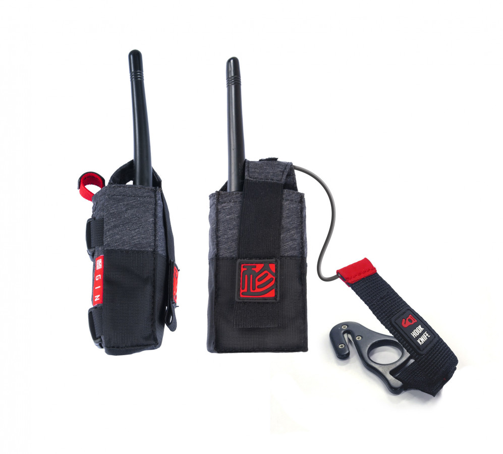 Harnais porte radio et accessoires de communication lors d